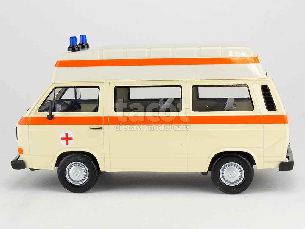 100661 Volkswagen Combi T3 Surélevé Ambulance