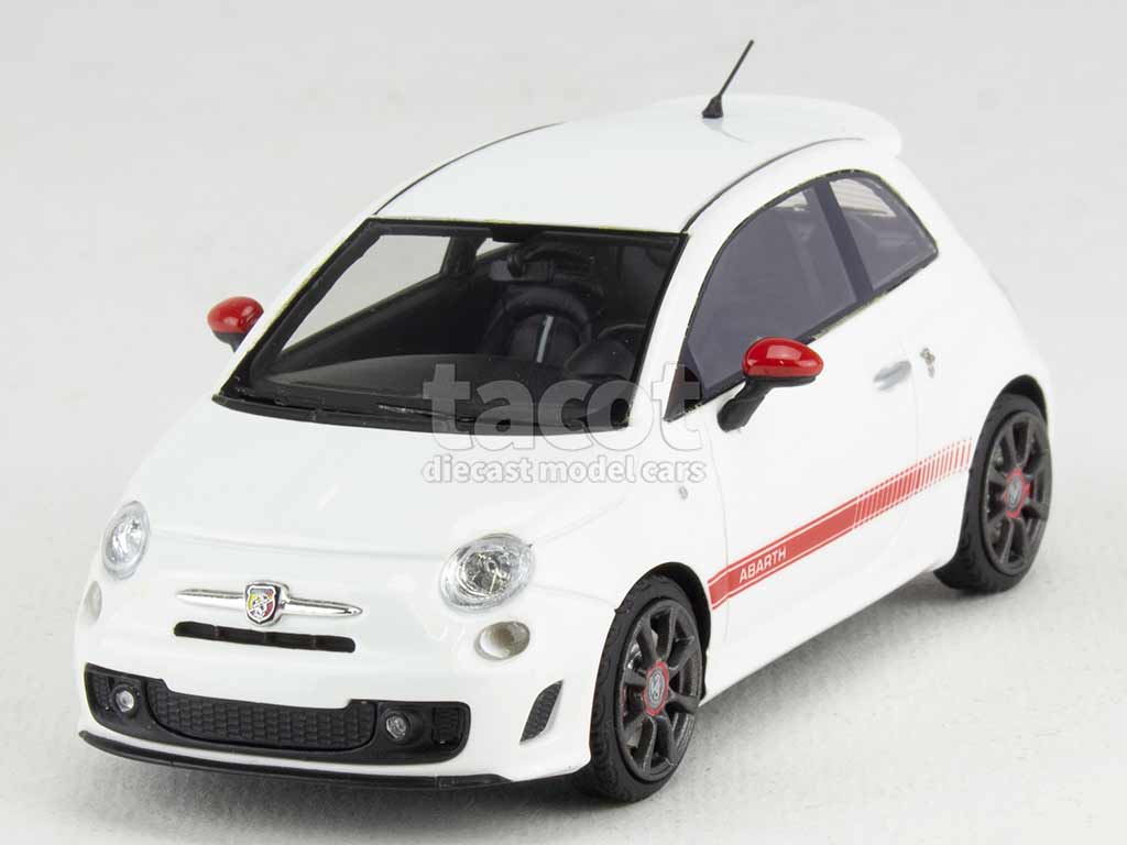 100663 Abarth 595 2016