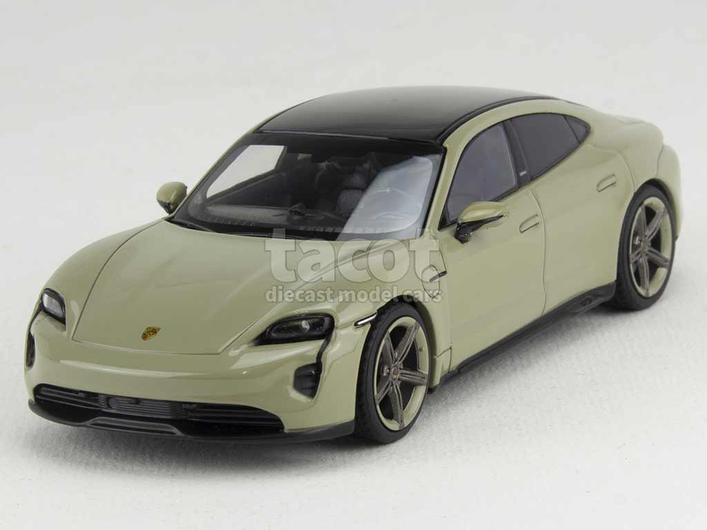 100673 Porsche Taycan GTS Hockenheim Edition 2022