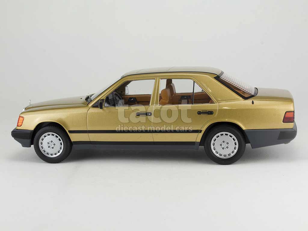 100677 Mercedes 300 E/ W124 1984