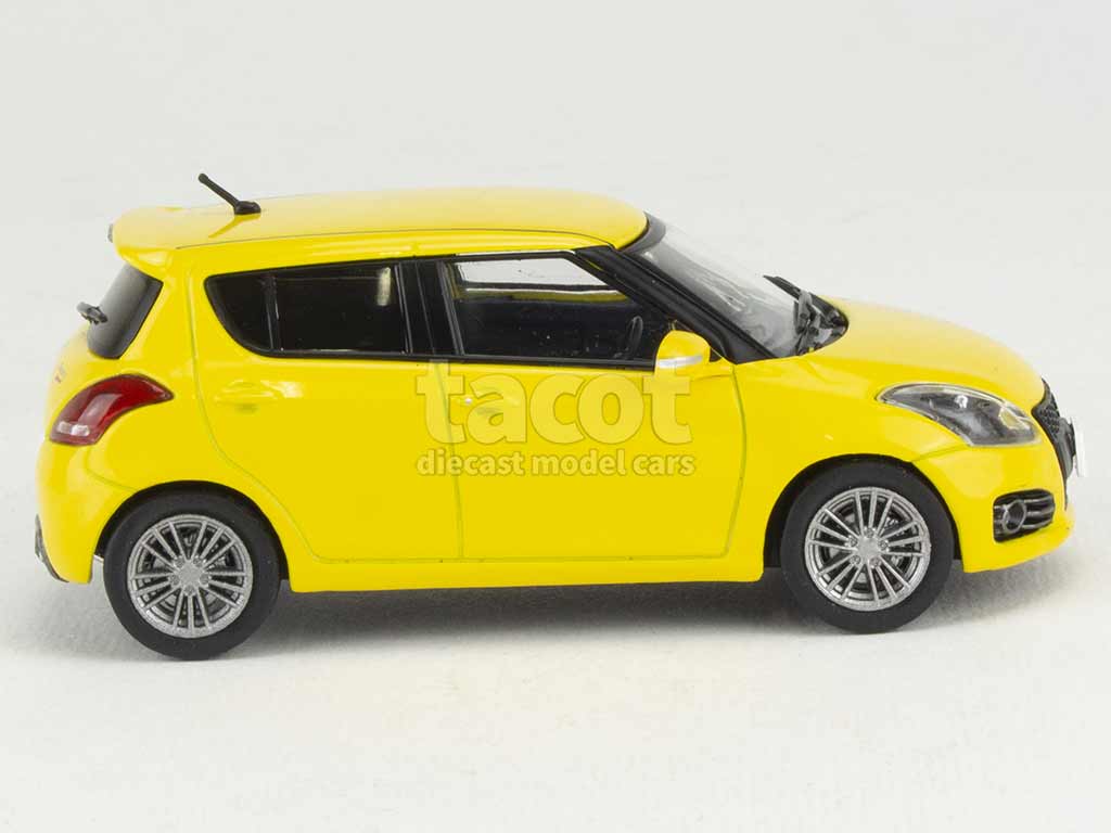 100700 Suzuki Swift Sport 2012