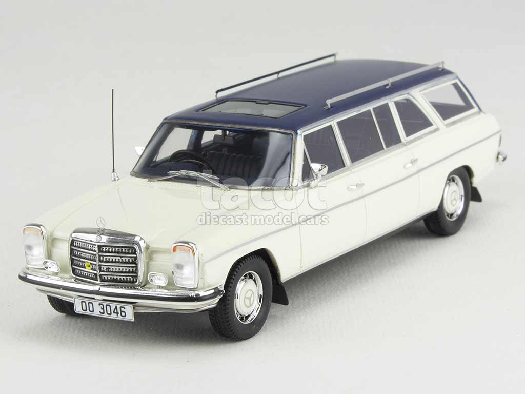 100712 Mercedes 230/ W114 LWB Crayford Estate 1971