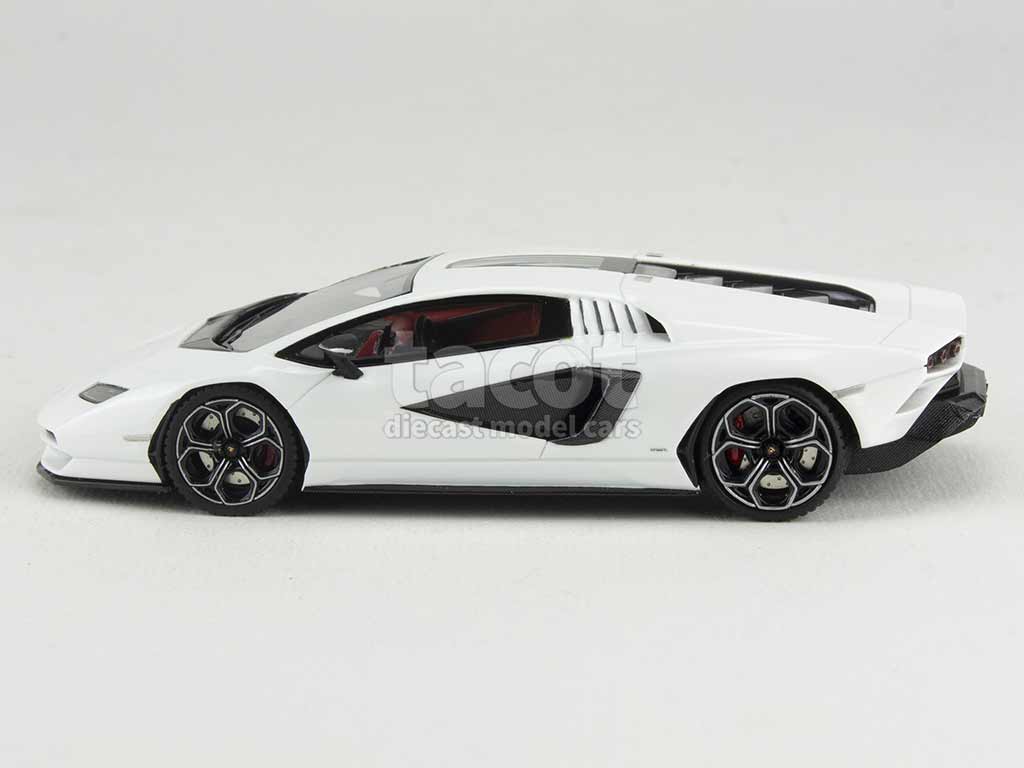 100733 Lamborghini Countach LPI 800-4 2021
