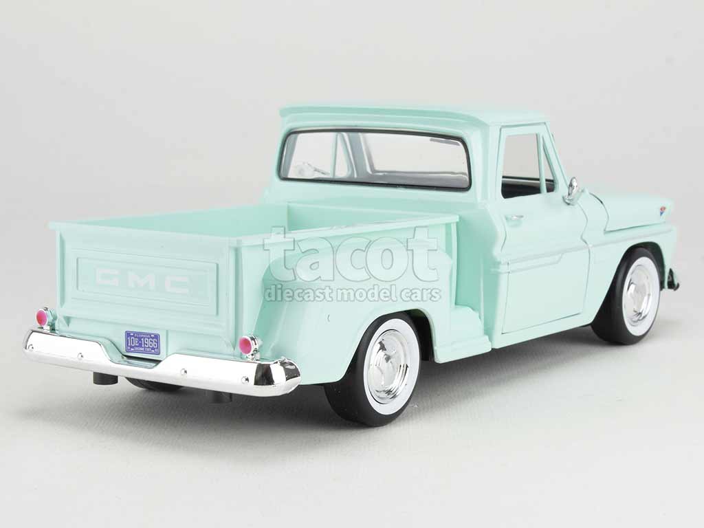 100737 Chevrolet C10 Fleetside Pick-Up 1966