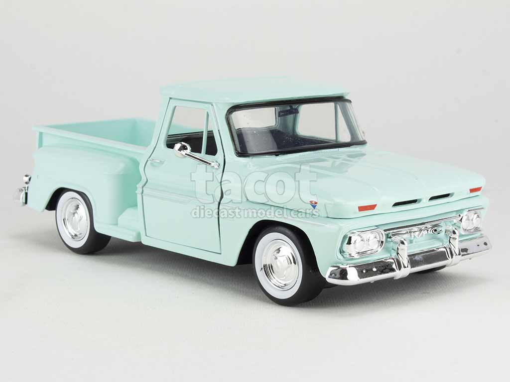 100737 Chevrolet C10 Fleetside Pick-Up 1966