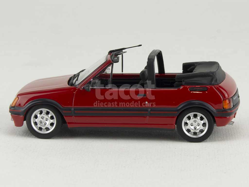 100747 Peugeot 205 CTi 1990