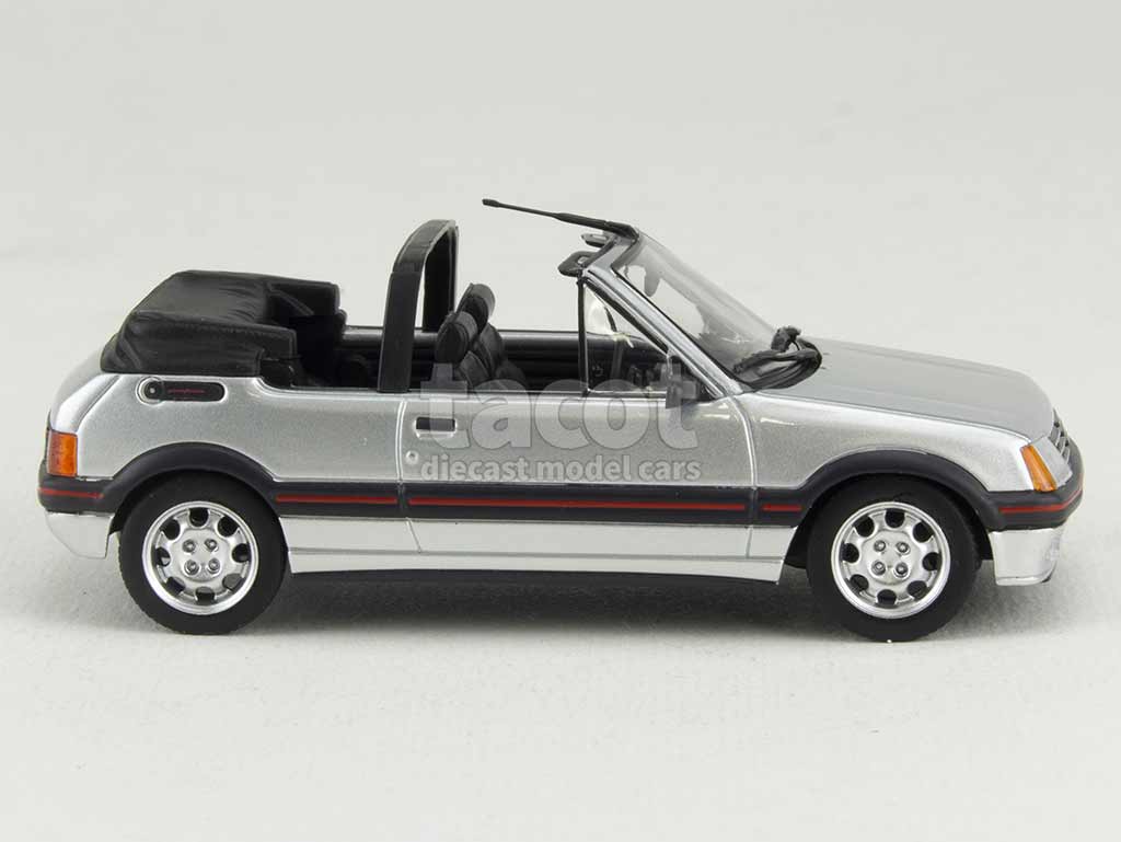 100748 Peugeot 205 CTi 1990