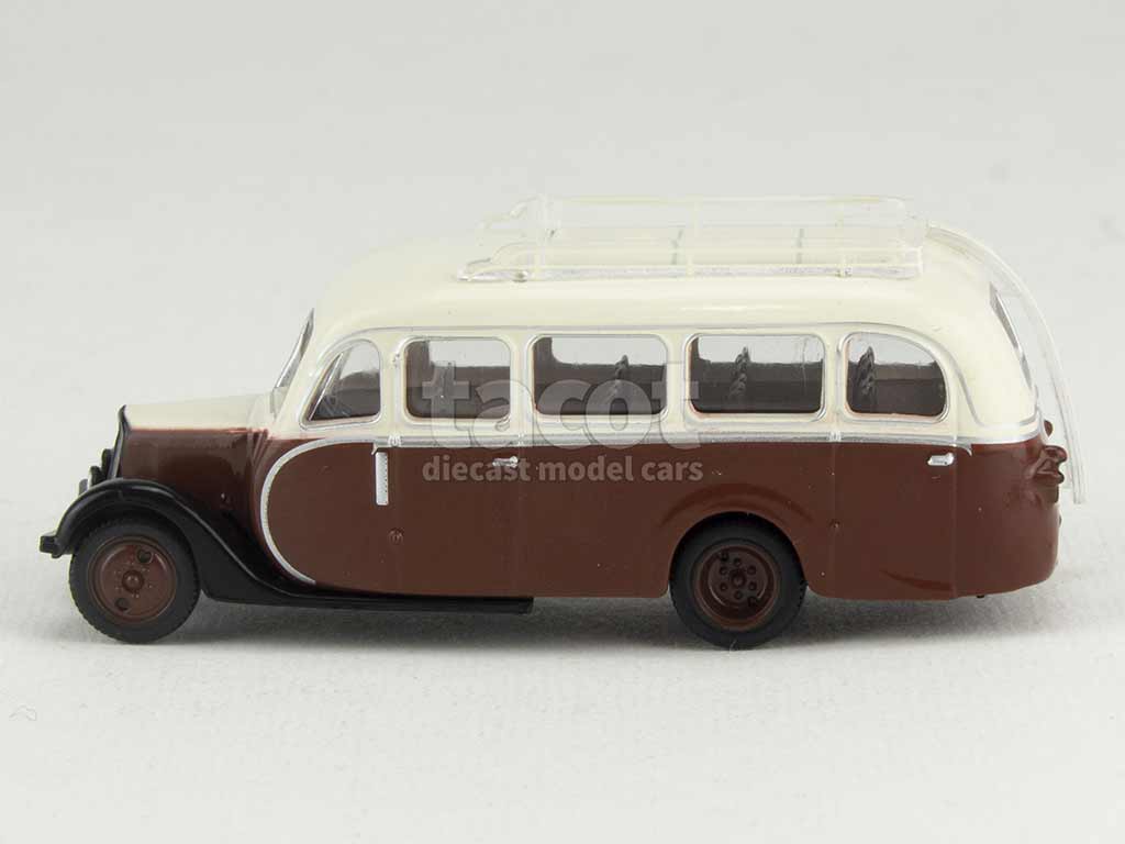 100787 Citroën U23 Autocar 1947