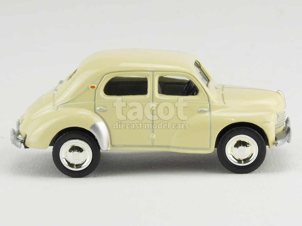 100789 Renault 4CV 1946