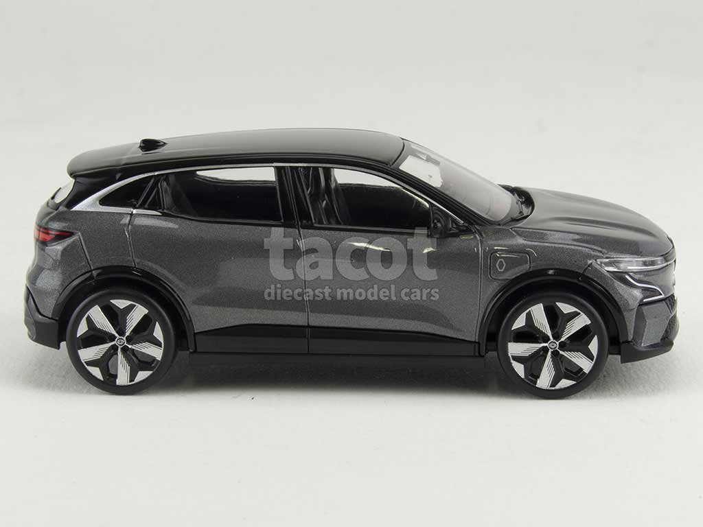 100801 Renault Megane e-Tech 2022