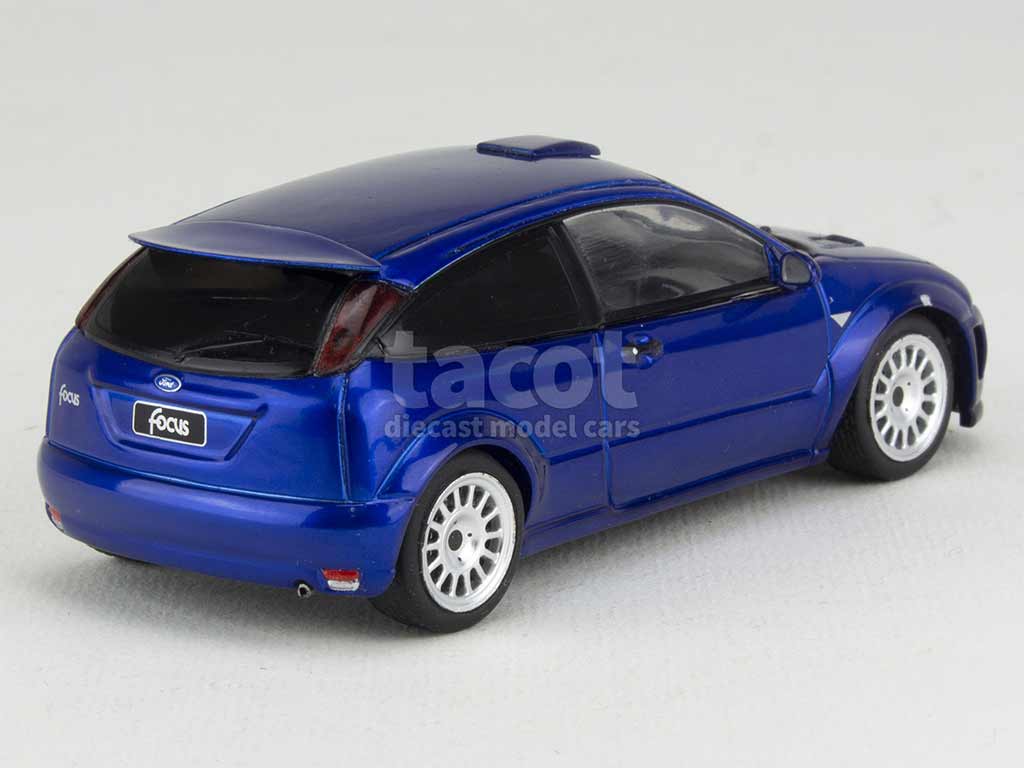 100844 Ford Focus Custom 1999