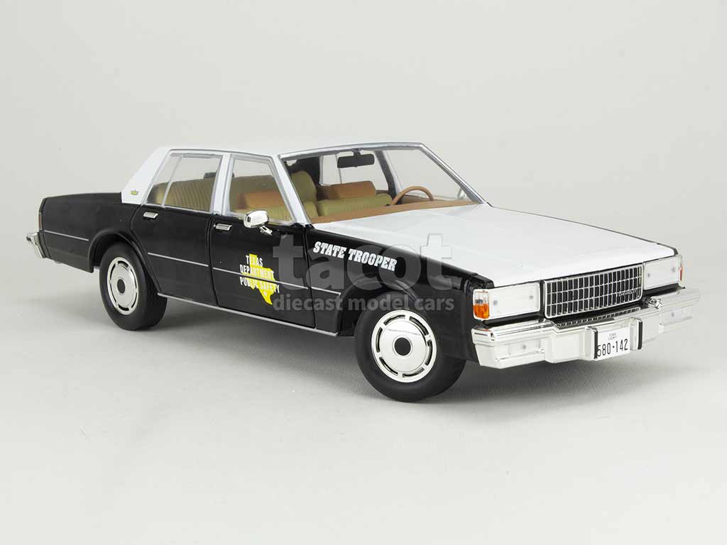 100870 Chevrolet Caprice Police 1987