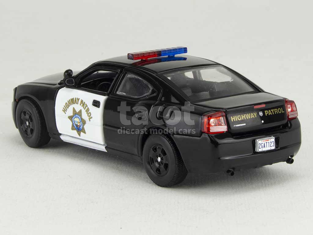 100882 Dodge Charger Police Rookie 2006