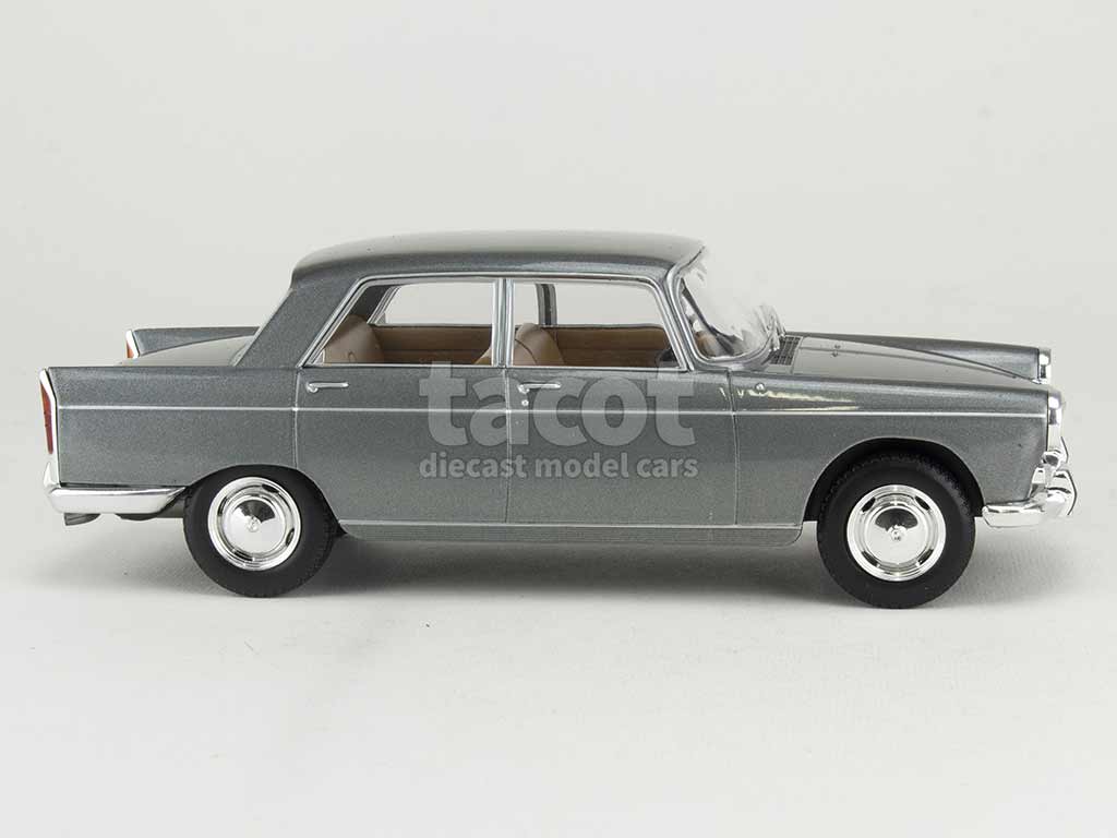 100926 Peugeot 404 1960