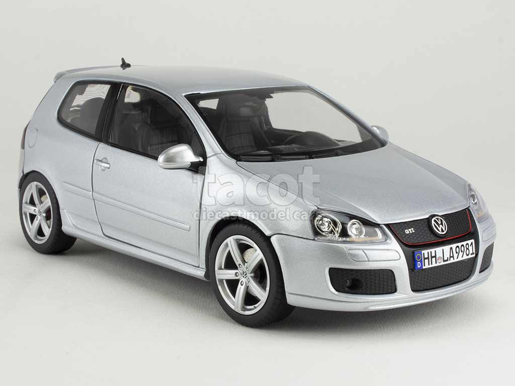 100940 Volkswagen Golf V GTi Pirelli 3 Doors 2007