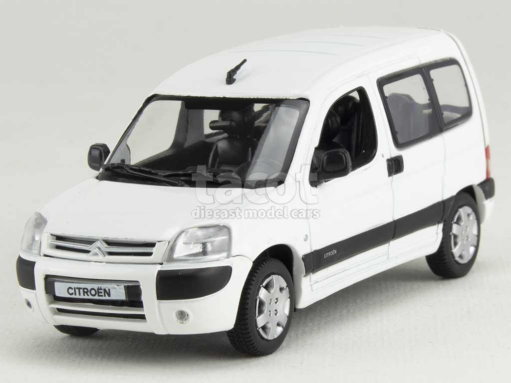 100944 Citroën Berlingo 2004