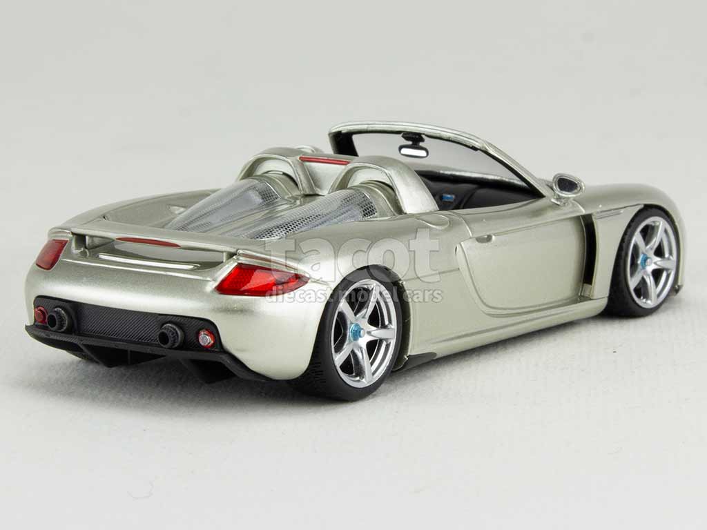 100962 Porsche Carrera GT 2003