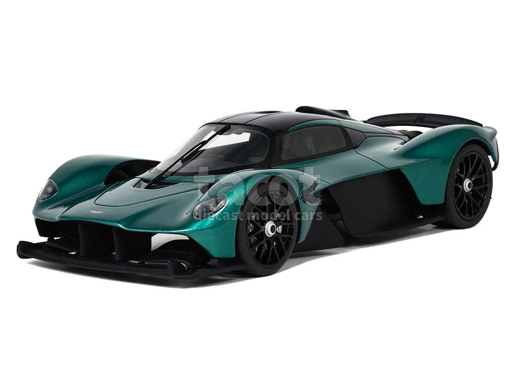 100990 Aston Martin Valkyrie 2021