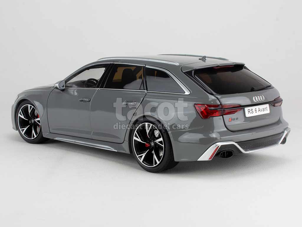 101001 Audi RS6 Avant/ C8 2021