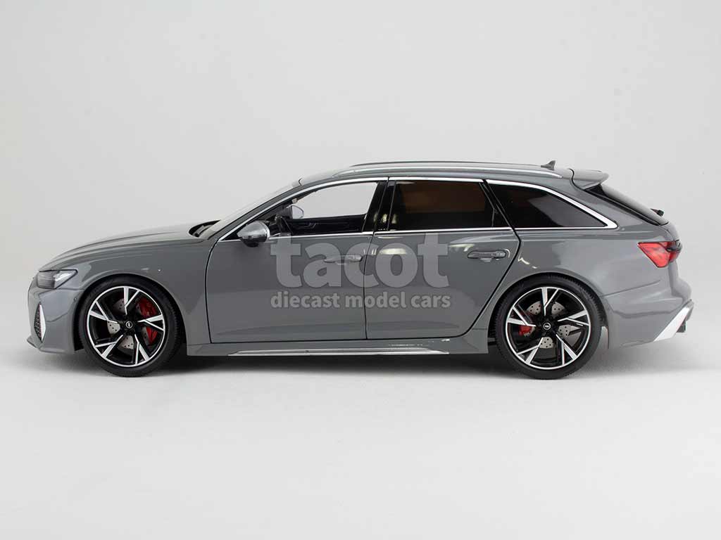 101001 Audi RS6 Avant/ C8 2021