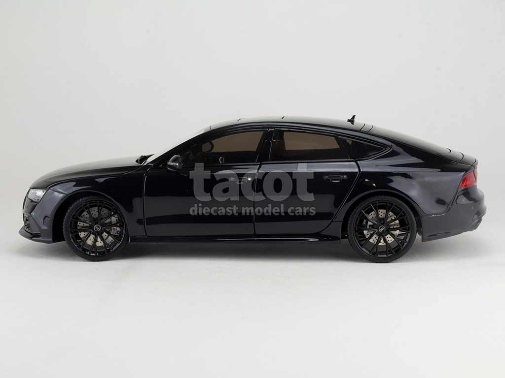 101002 Audi RS7 4.0 TFSi Sportback/ C7 2016