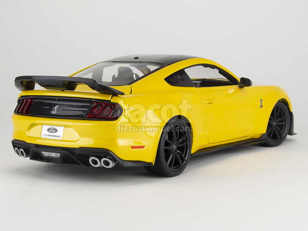 101062 Ford Mustang GT500 2020