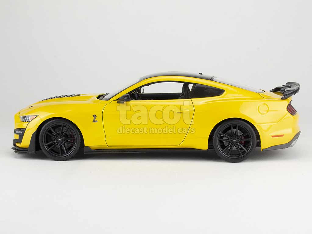 101062 Ford Mustang GT500 2020