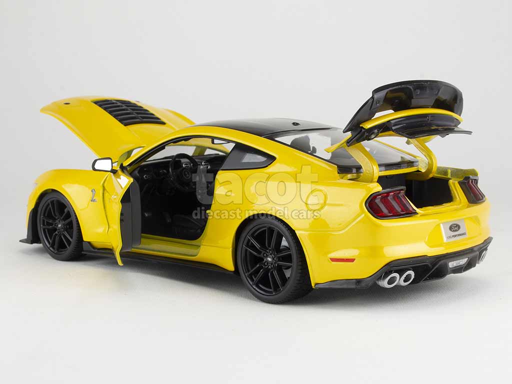 101062 Ford Mustang GT500 2020