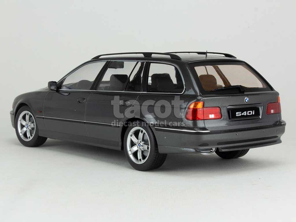 101080 BMW 540i/ E39 Touring 1997