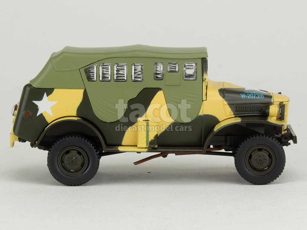 101101 Dodge WC-6 Command Car 1943