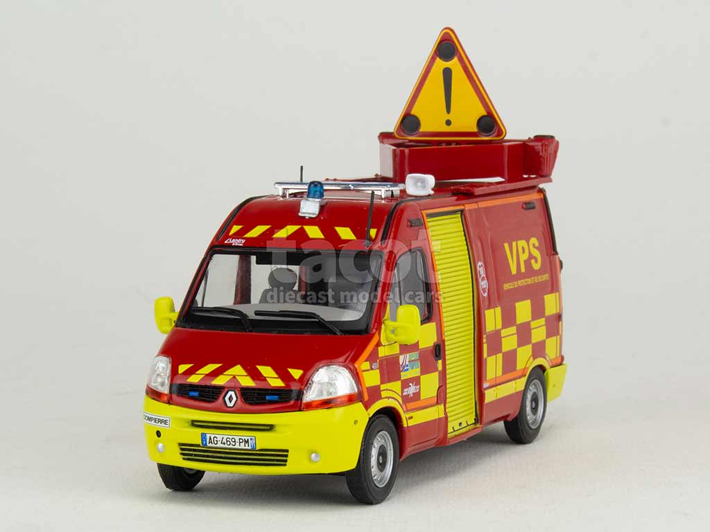 101104 Renault Master II Lanéry VPS Pompiers 