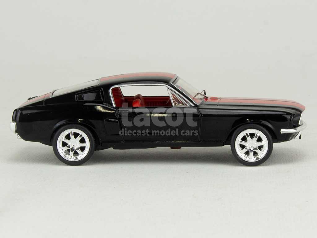 101139 Ford Mustang Fastback Custom 1967