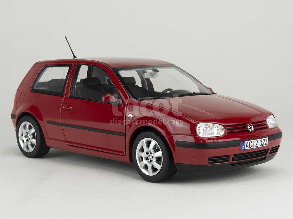 101160 Volkswagen Golf IV 3 Doors 2002