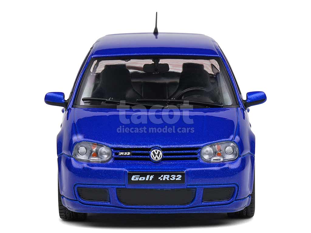 101203 Volkswagen Golf IV R32 3 Doors 2003