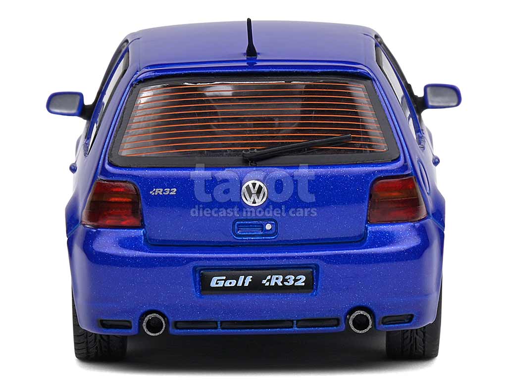 101203 Volkswagen Golf IV R32 3 Doors 2003