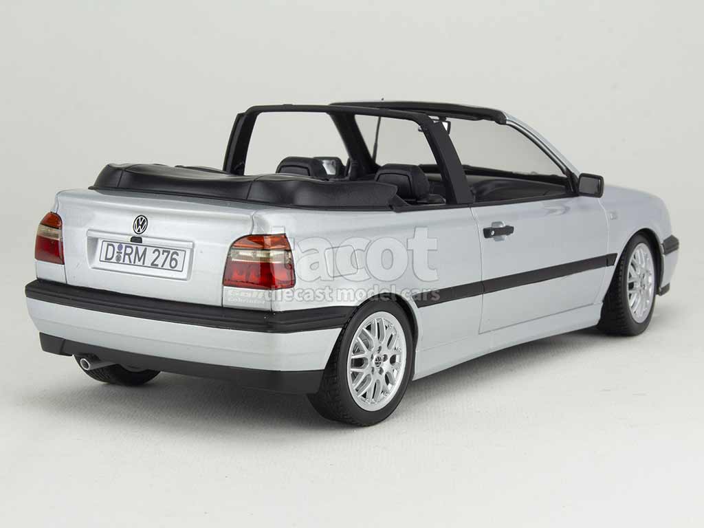 101211 Volkswagen Golf III Cabriolet 1995