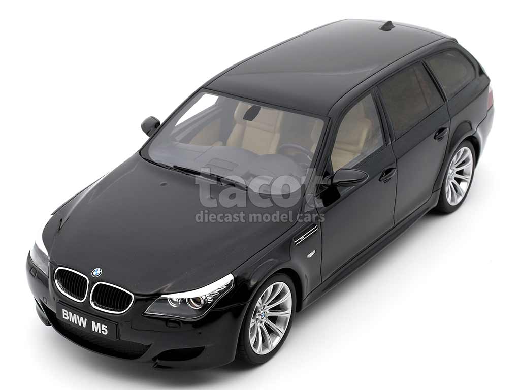 101225 BMW M5 Touring/ E61 2004