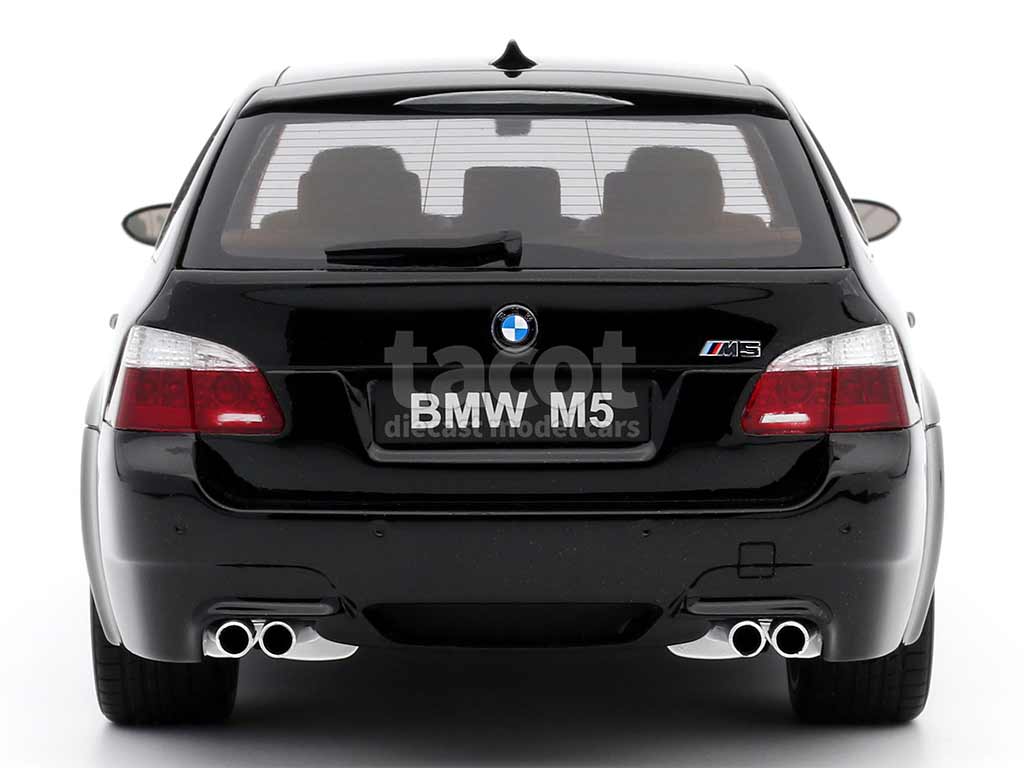 101225 BMW M5 Touring/ E61 2004