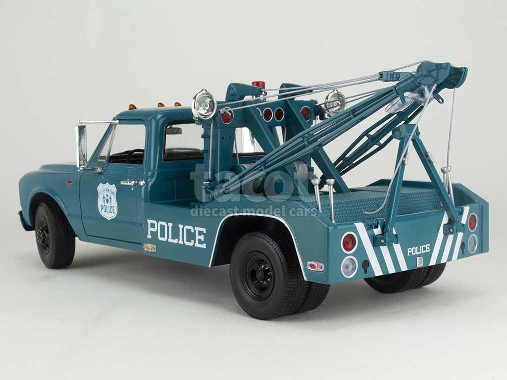 101281 Chevrolet C-30 Dépanneuse Police 1967