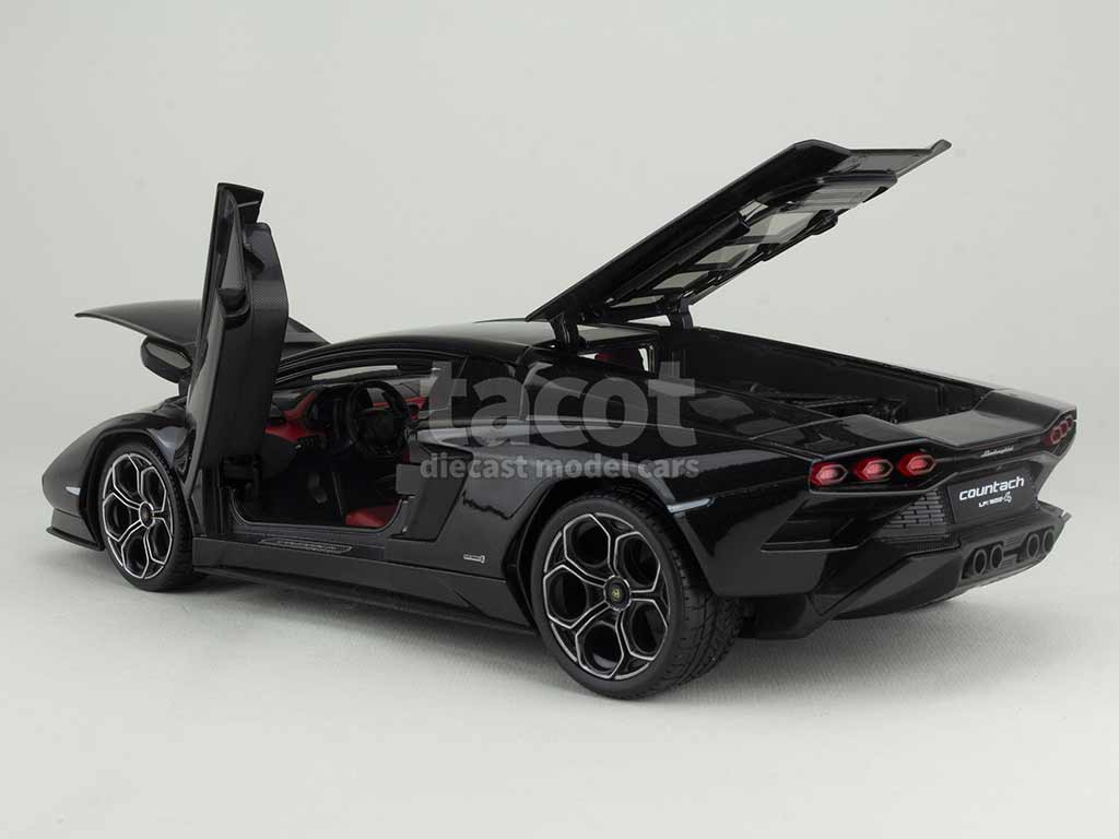 101282 Lamborghini Countach LPI 800-4 2021