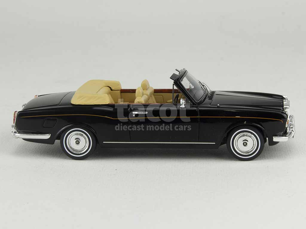 101313 Rolls-Royce Corniche Cabriolet 1971