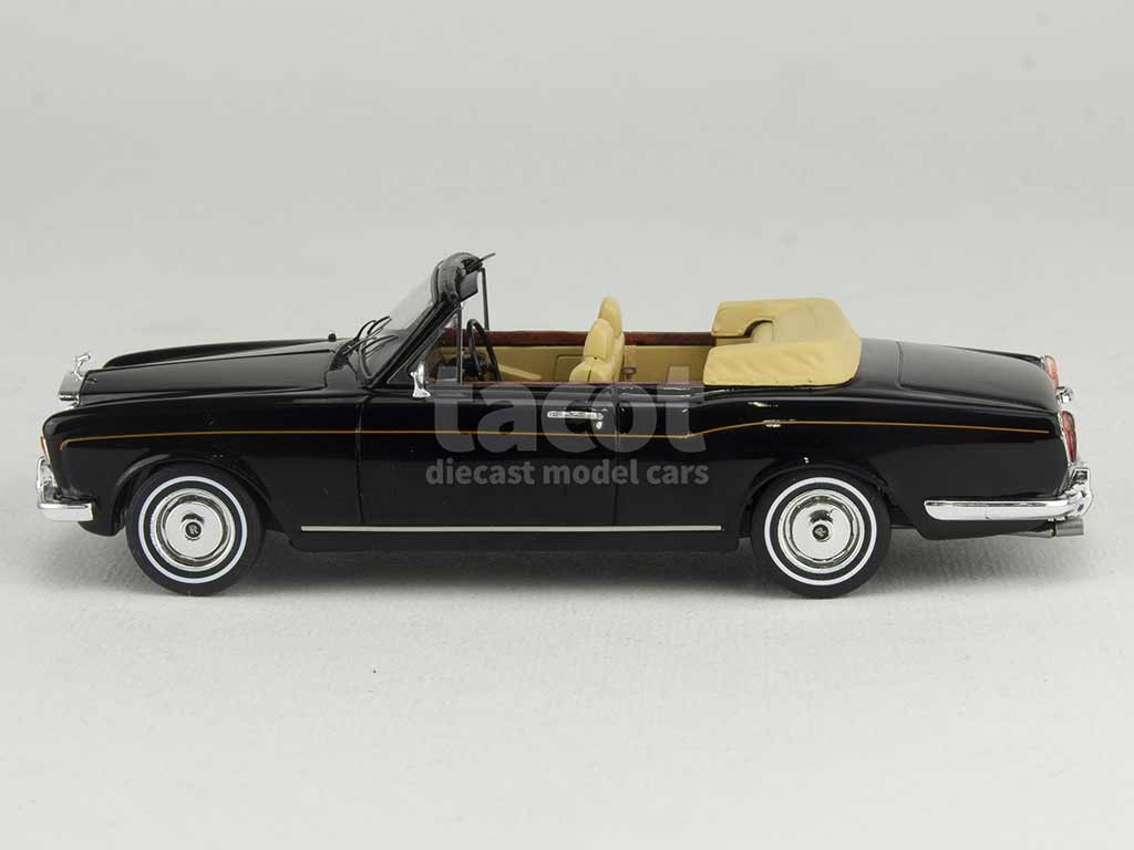 101313 Rolls-Royce Corniche Cabriolet 1971