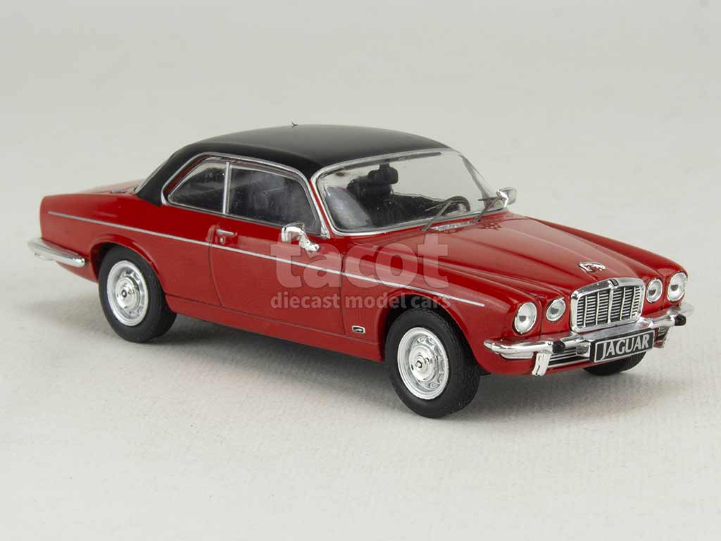 JAGUAR XJ12C COUPÉ 1976 RED IXO 1:43