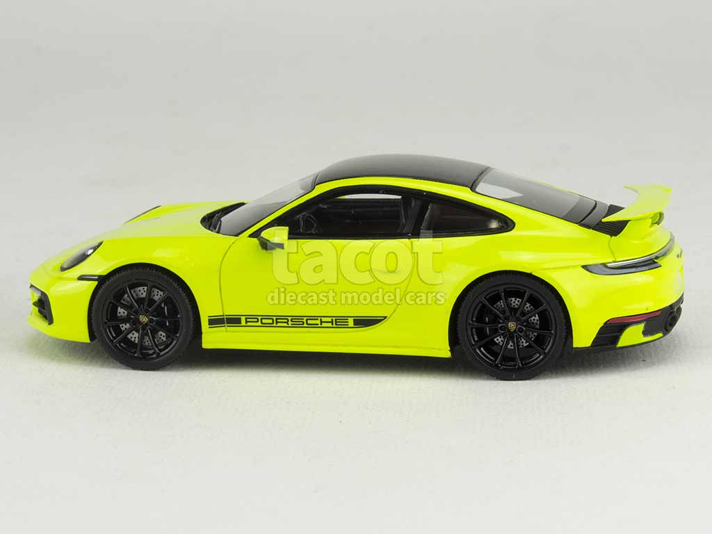 101343 Porsche 911/992 Carrera 4S 2023