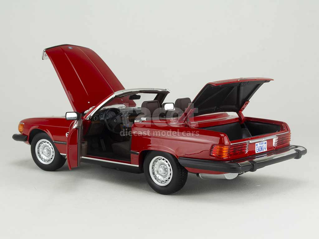 Miniature Revell 1/18 – Mercedes 500 SL Cabriolet Rouge – État Excellent, Sans Boîte
