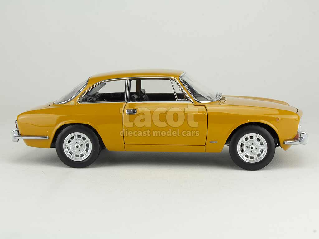 101352 Alfa Romeo 1750 GTV 1970