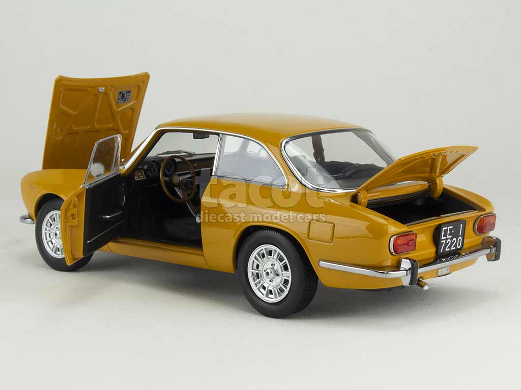 101352 Alfa Romeo 1750 GTV 1970
