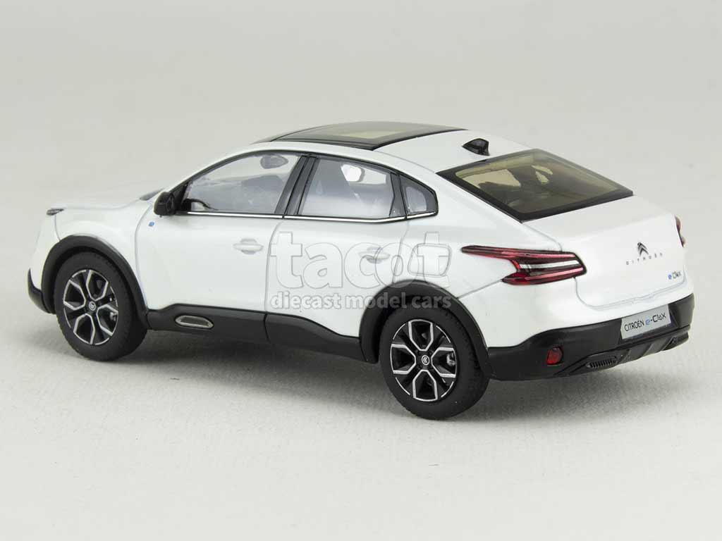 101365 Citro&euml;n e-C4 X 2023