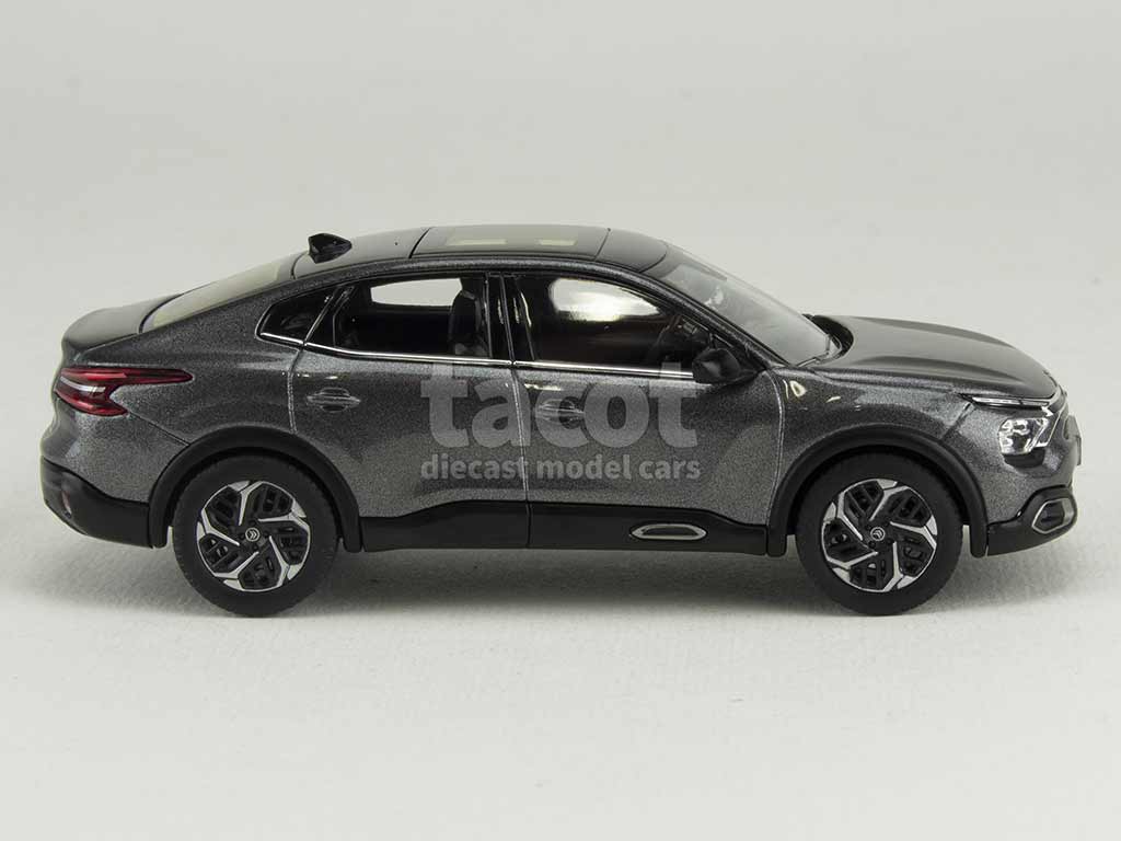 101366 Citro&euml;n C4 X 2023