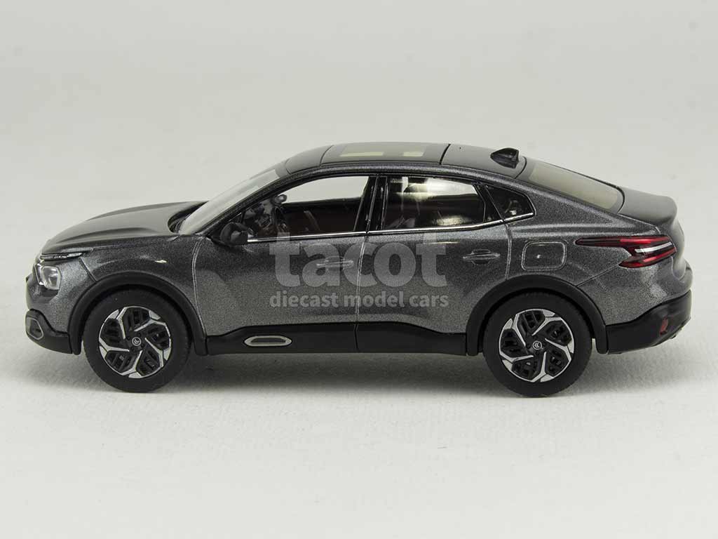 101366 Citro&euml;n C4 X 2023